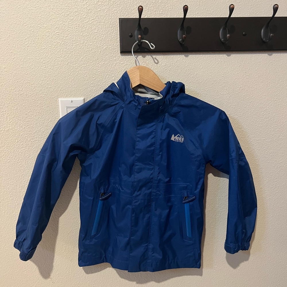 REI kids rain jacket.  Like new!